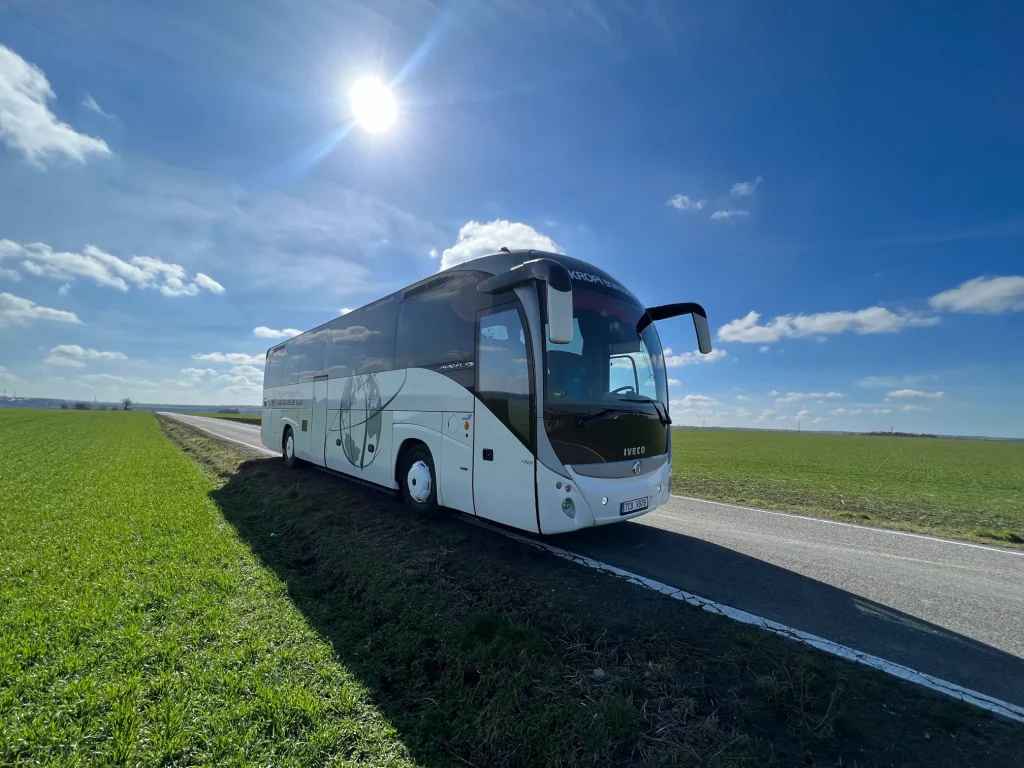 Autobusová doprava na míru Slaný Kropitransport